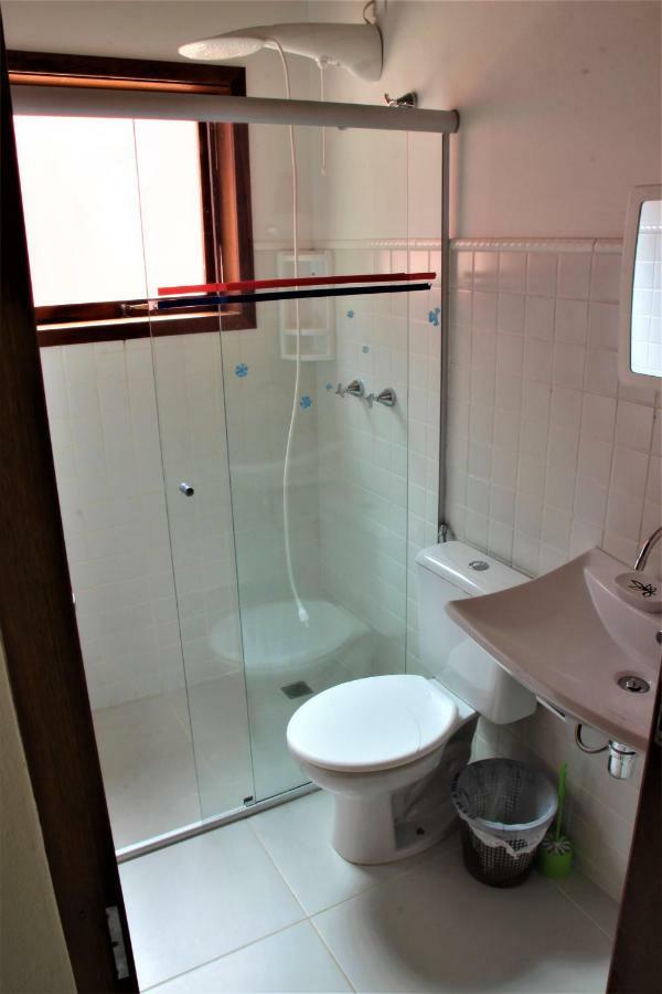 Villa Félix Suites e Chalés Ubatuba Extérieur photo
